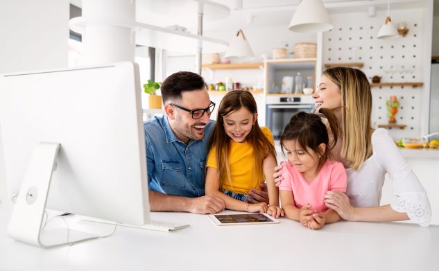 Family on computer